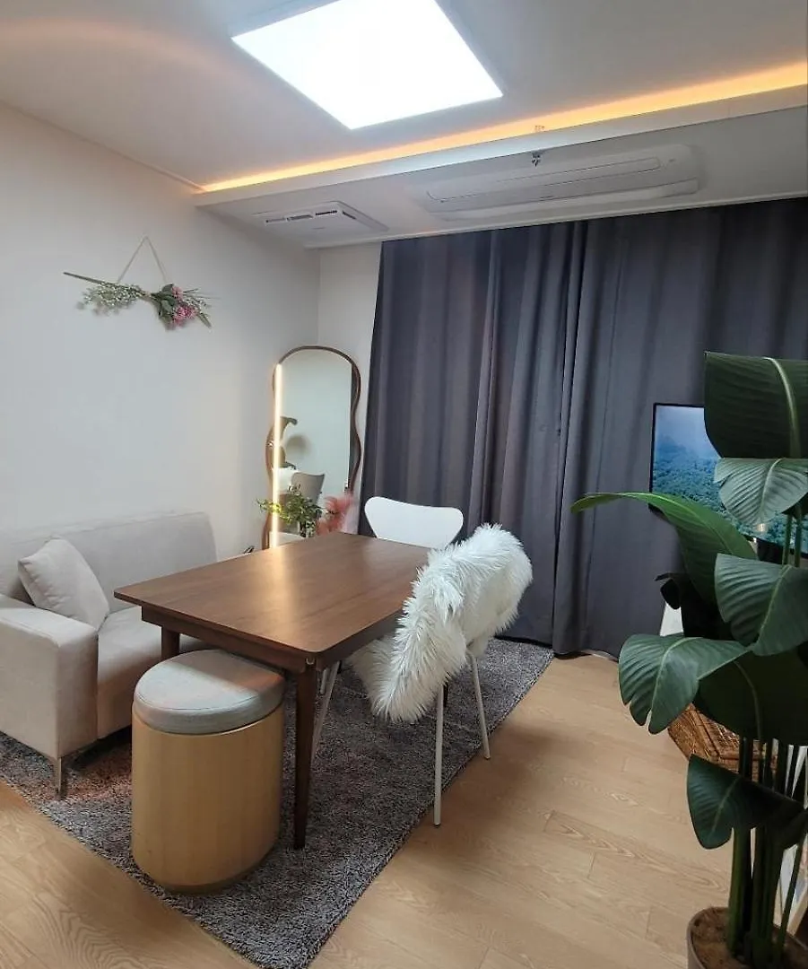 Coco Seoul Apartment