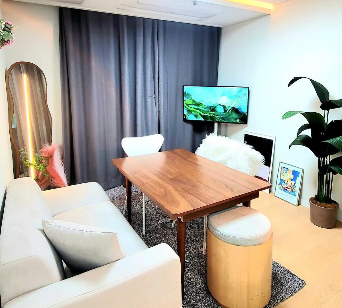 Coco Seoul Apartment